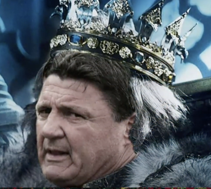 THE RETURN OF THE KING!

IN THESE EVIL, PLAGUE RIDDEN TIMES, WHO WILL SAVE US?

ITS BIGGER THAN YOU COULD POSSIBLY IMAGINE

Return of the Swamp King | Song of Purple &amp; Gold youtu.be/wwINWMYAM8Q via <a href="/YouTube/">YouTube</a>