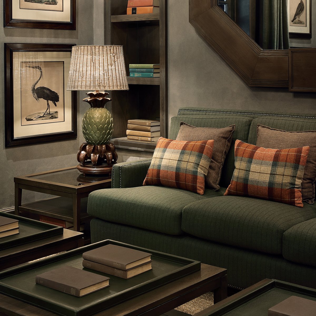 JJI_Projects's tweet image. A composition of neutral greens

Featured Project: @Vergelegen VIP Tasting Room
Interior Architecture &amp;amp; Furnishing done by @JJI_Projects

For enquiries email us info@johnjacob.co.za

#johnjacobinteriors #furnituredesign #neutrals  #interiorarchitecture #decor #Winetasting