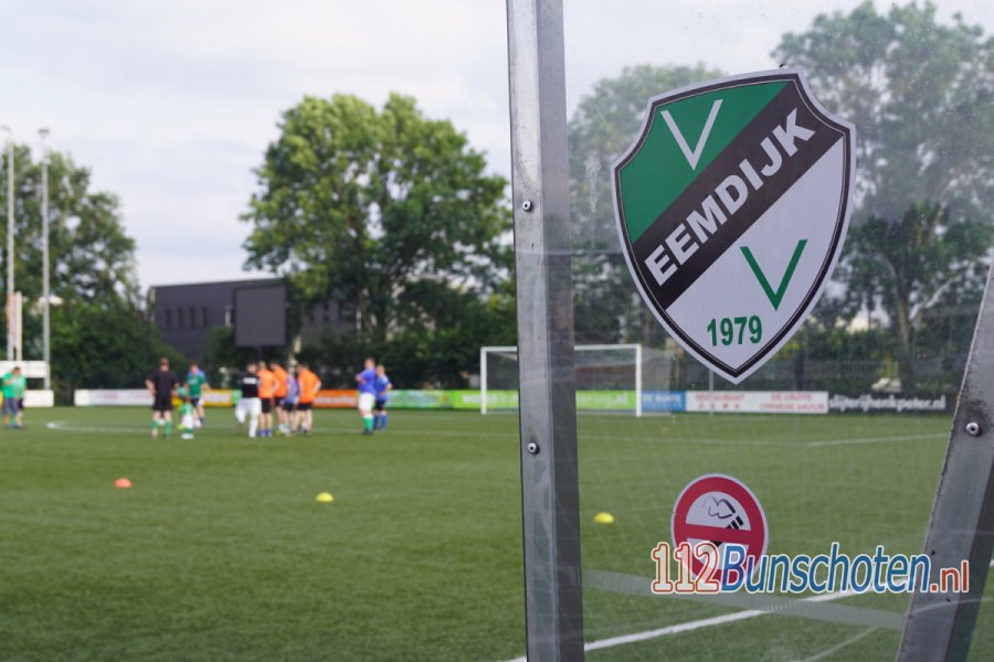 Speler VV #Eemdijk positief getest op het coronavirus. 112Bunschoten.