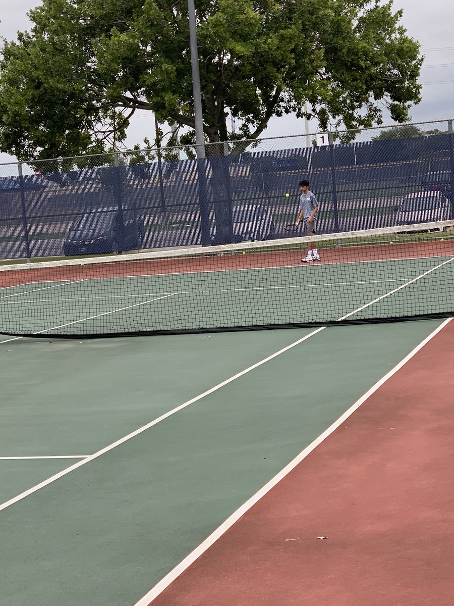 Between yesterday’s practice and today’s 2 hour open court, these Mustangs have been putting in the work!!! #lcisd <a href="/lamarallsports/">@LAMARALLSPORTS</a> <a href="/LCHS_Mustangs/">Lamar Consolidated Mustangs</a>