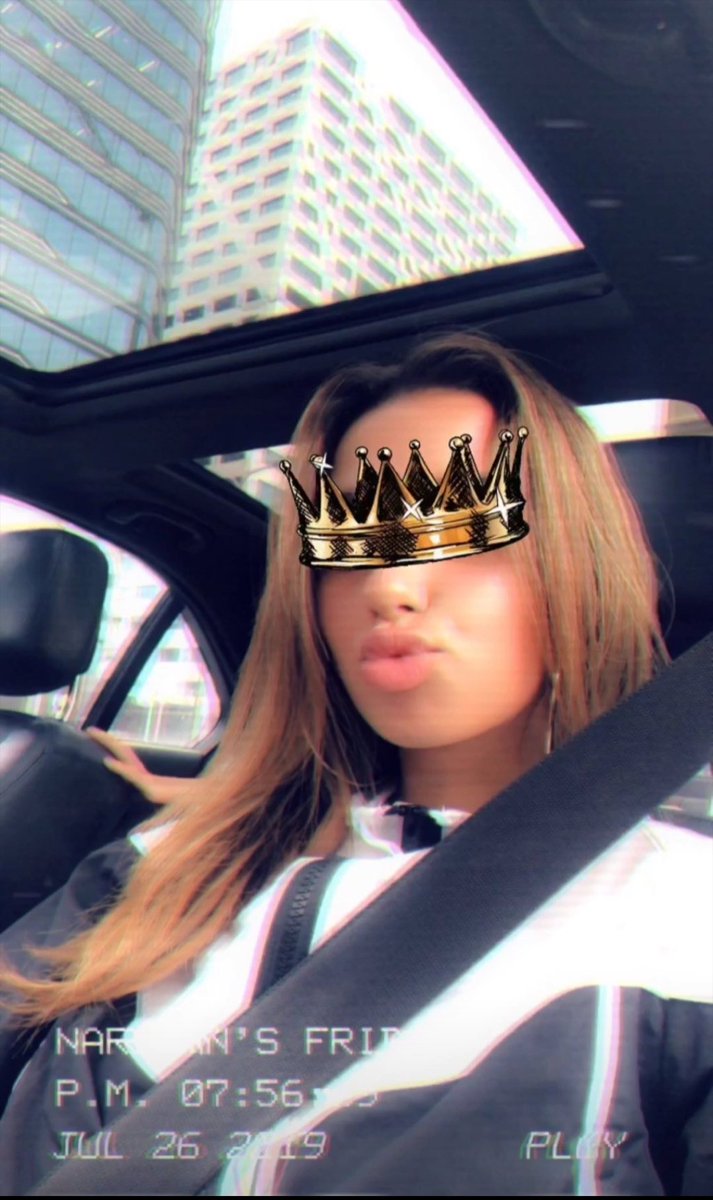 riversofversace's tweet image. 