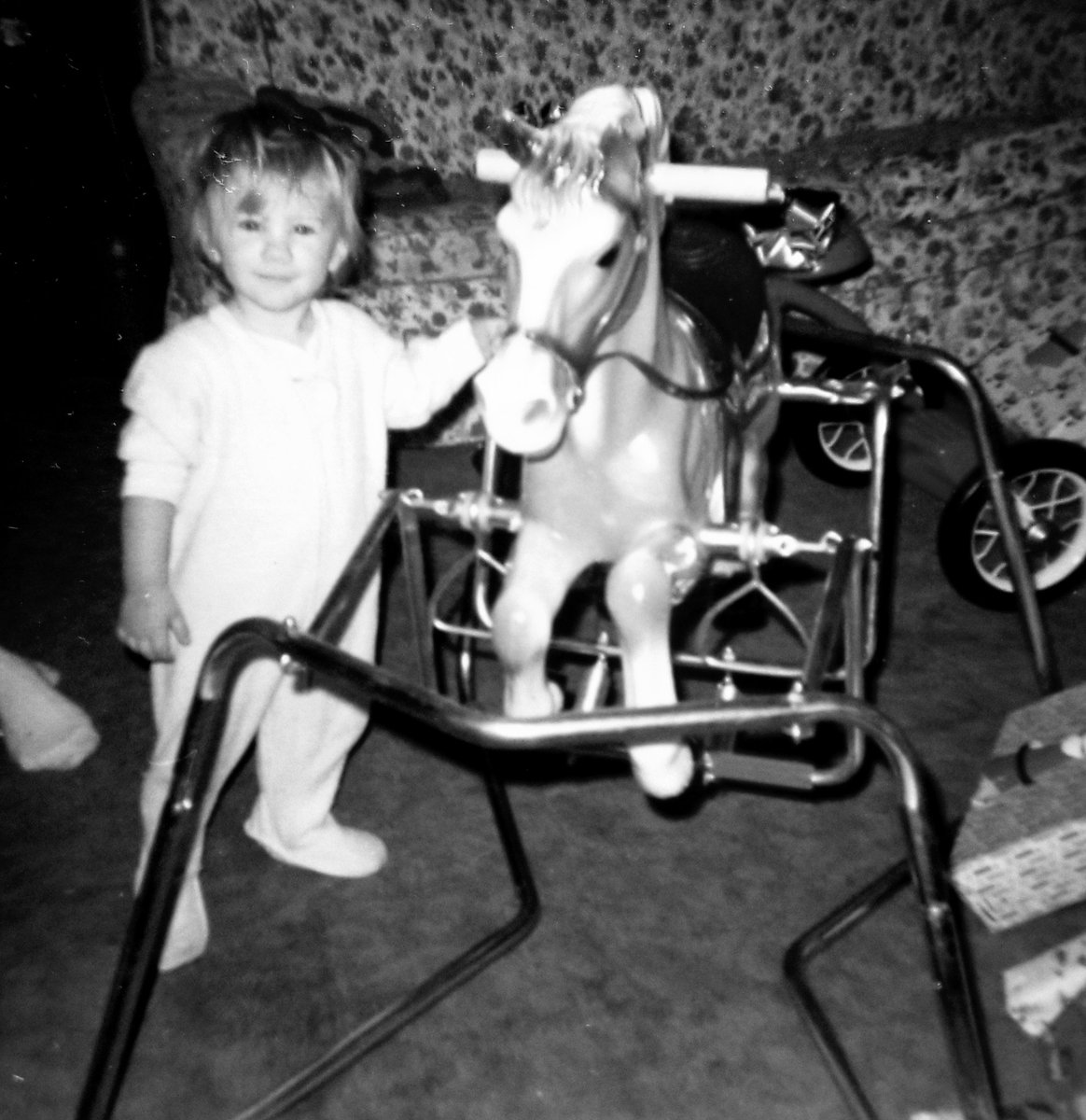 lorimylove's tweet photo. Here's a great #FlashBackFridy #FBF picture I found while going through some old pictures https://t.co/nFWfQcwaPT