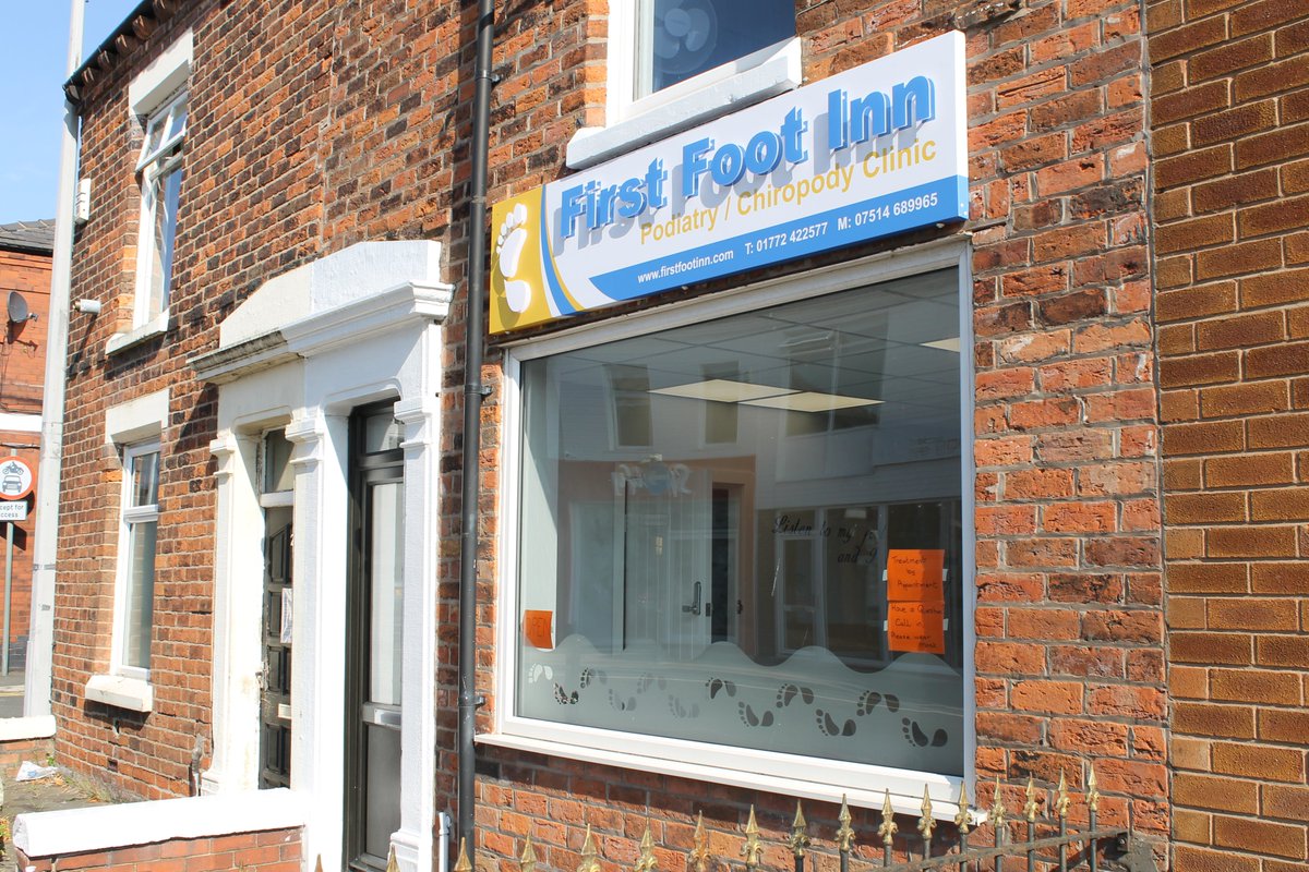 StoneCreate's tweet photo. Stone Create helping local businesses from the feet up! 🦶 ⬆️

We were really pleased with the signage we designed and installed for First Foot Inn in Leyland!

Need to add or update the #signage on your #business premises?

Get in touch! ➡️ https://t.co/uxjxKkAhfm https://t.co/mdRgjwykyU