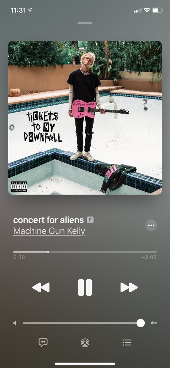 McHighver_VT's tweet photo. Check out this banger of an album. This is some good shit. @machinegunkelly #VitaminThoughts https://t.co/L7yGzNTjHs