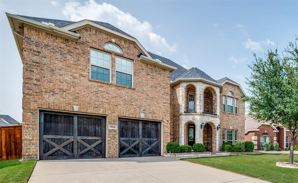 MMGCompass's tweet image. New Listing | $455,000
7031 Flamencia - Grand Prairie, TX 75054
5 Bedrooms, 4 Baths, 3990 Sqft
compass.com/listing/7031-f…