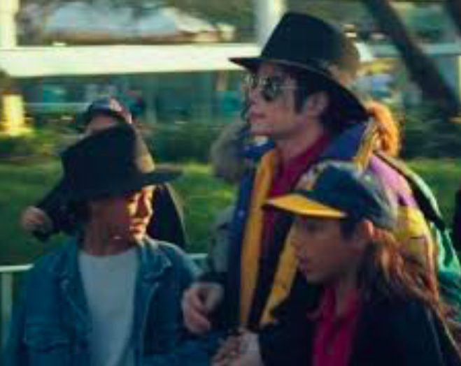 MJJJusticeProject #1Billion4MJ ar Twitter: "Here's another of Michael Jackson keeping his so-called "victims" separated -- Jordan and Brett Barnes - Why would make claims so EASILY debunked? HUBRIS https://t.co/RQzqeE2ymm" /