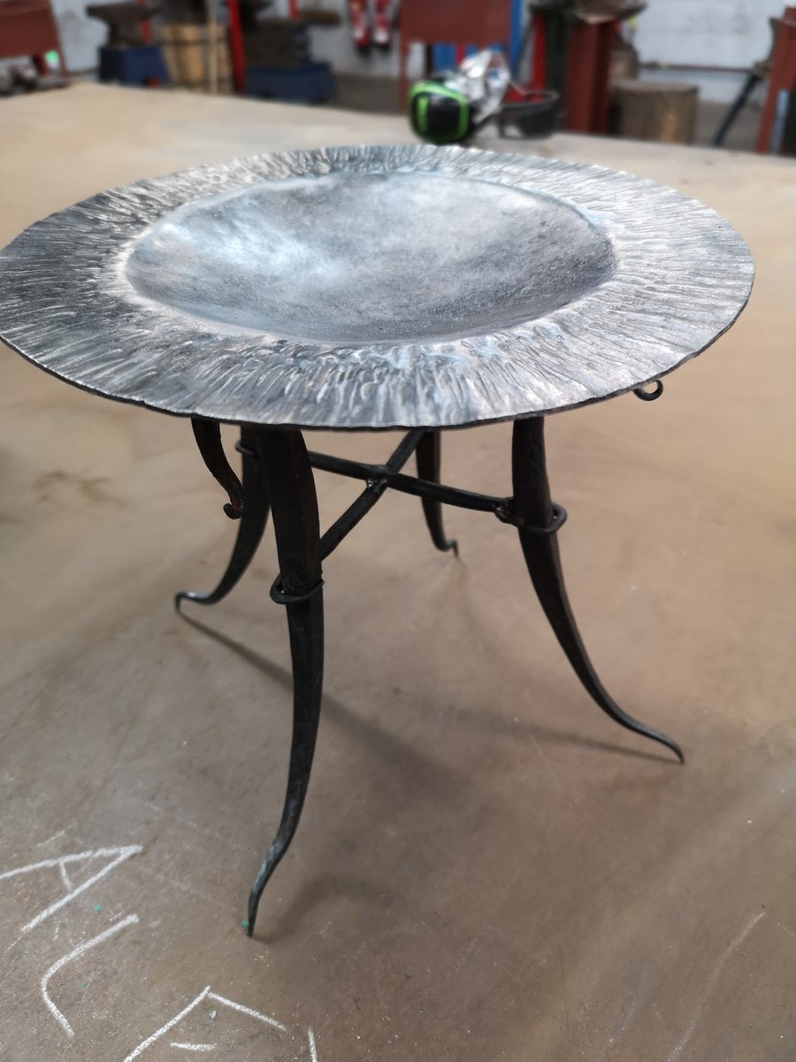 Howard3Mark's tweet image. Finished work by talented Level 3 Blacksmiths @Brinsbury forge #talent #handmade #Blacksmith #artistic
