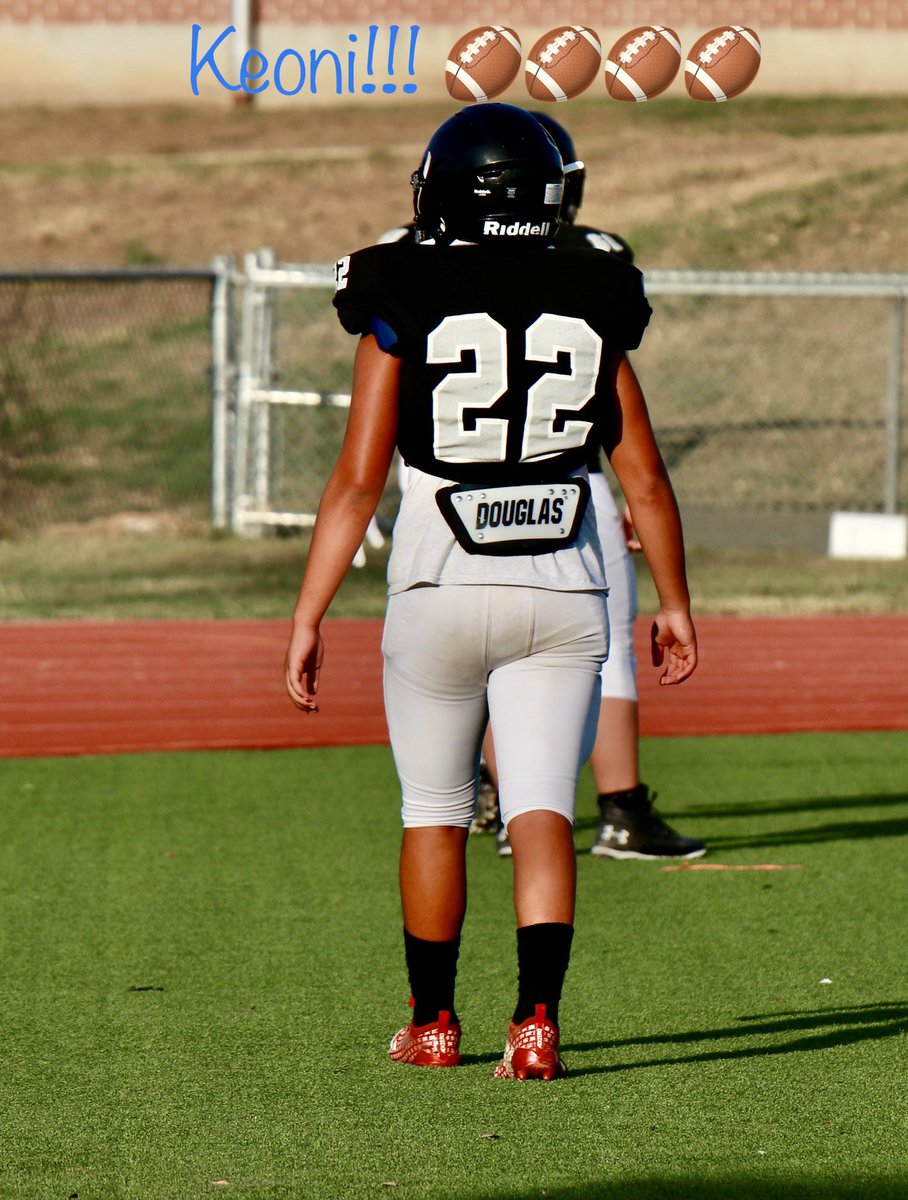 JohnMere13's tweet photo. Steele HS vs Clemens, 20 - 3      @adrienkeoni https://t.co/6xoBVm9hck