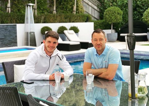 chriswrightzz's tweet photo. The next picture needs to be of Declan Rice next to Marina Granovskaia holding the number 41 shirt! #BringDeclanHome https://t.co/U6chrRJNAN
