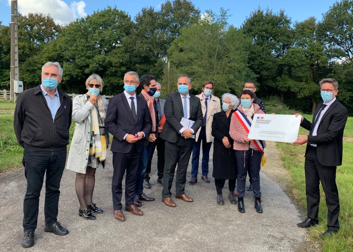J_M_Jacques's tweet photo. 📲 Je suis très heureux de participer cet après-midi à l’inauguration de l’antenne 4G de #Lignol 📍
➕ Suivront : Inzinzac-Lochrist, Roudouallec, Saint-Aignan, Kernascleden, Quistinic et Priziac. https://t.co/npr9MCSMDn