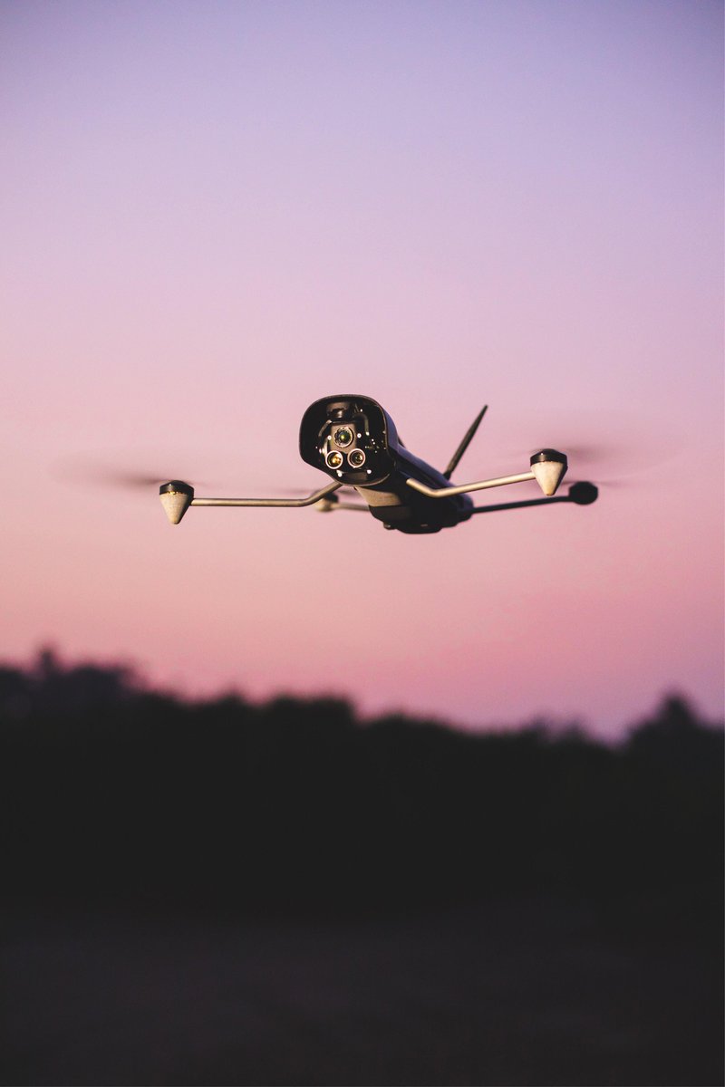 VantageRobotics's tweet image. Vantage’s #UAV solutions are trusted eyes in the sky - capable of flying for extended periods of time, dusk or dawn.