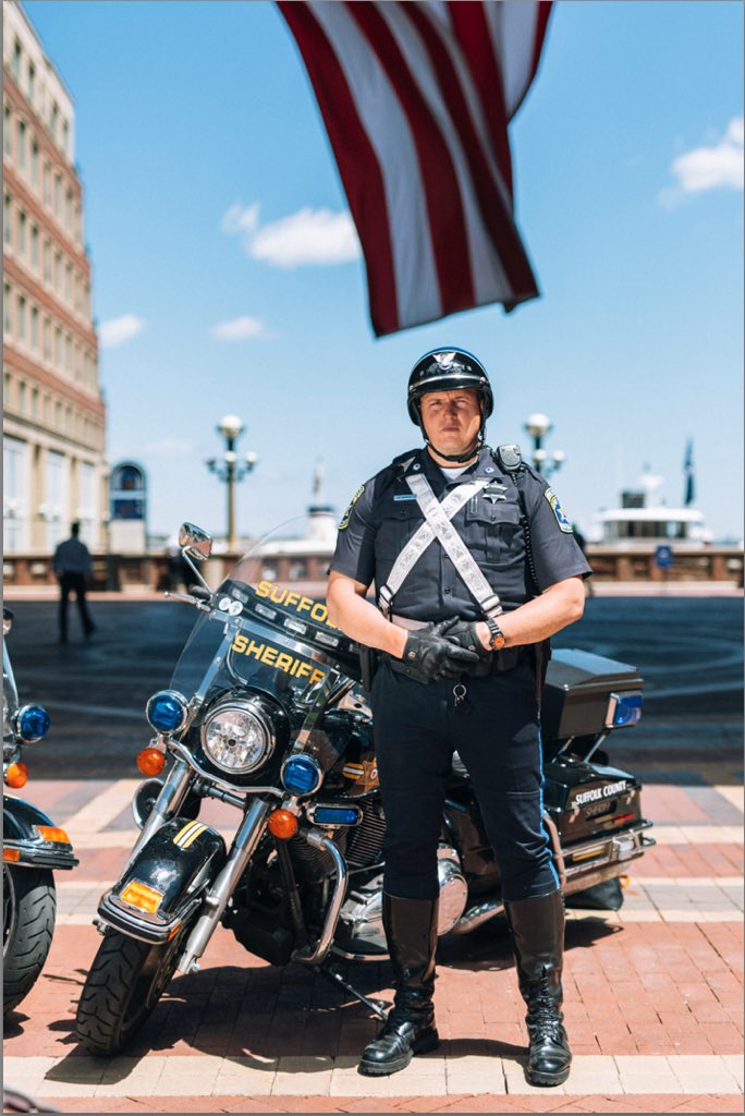 SheriffSuffolk's tweet photo. It is with a truly heavy heart that we announce the passing of Suffolk County Sheriff’s Department Officer Robert Murphy. https://t.co/yFUUe4kolX
#RestInPeace https://t.co/Ap1O5MMd7P