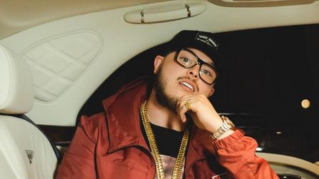 officialcharts's tweet image. A huge result for @PotterPayper! Training Day 3 scores a Top 3 debut on the Official UK Albums Chart 🔥 See the chart: bit.ly/2FZ4Z34