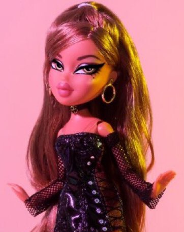 E:U as a bratz dolls - a very needed thread