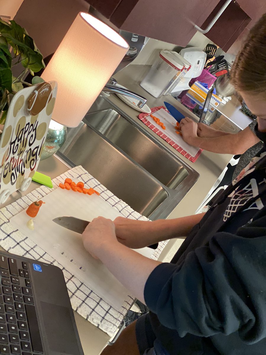 SFLPearson's tweet photo. Loving the flipped classroom model! Students were ready and focused during their Knife Cut Skills Check today ✔️👍 #PatriotStrong #CampusBadges https://t.co/bgzb8IbF2d