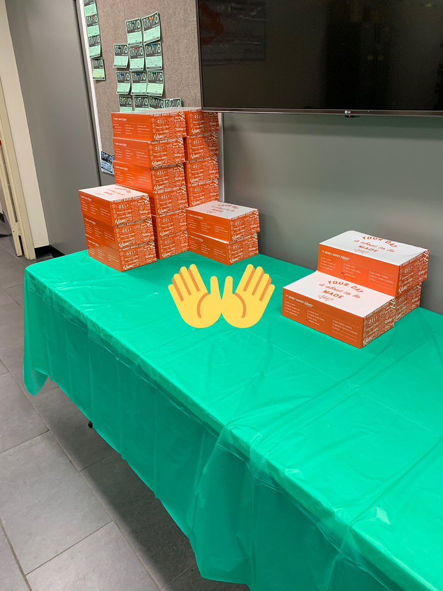 Connie Sue tweet media