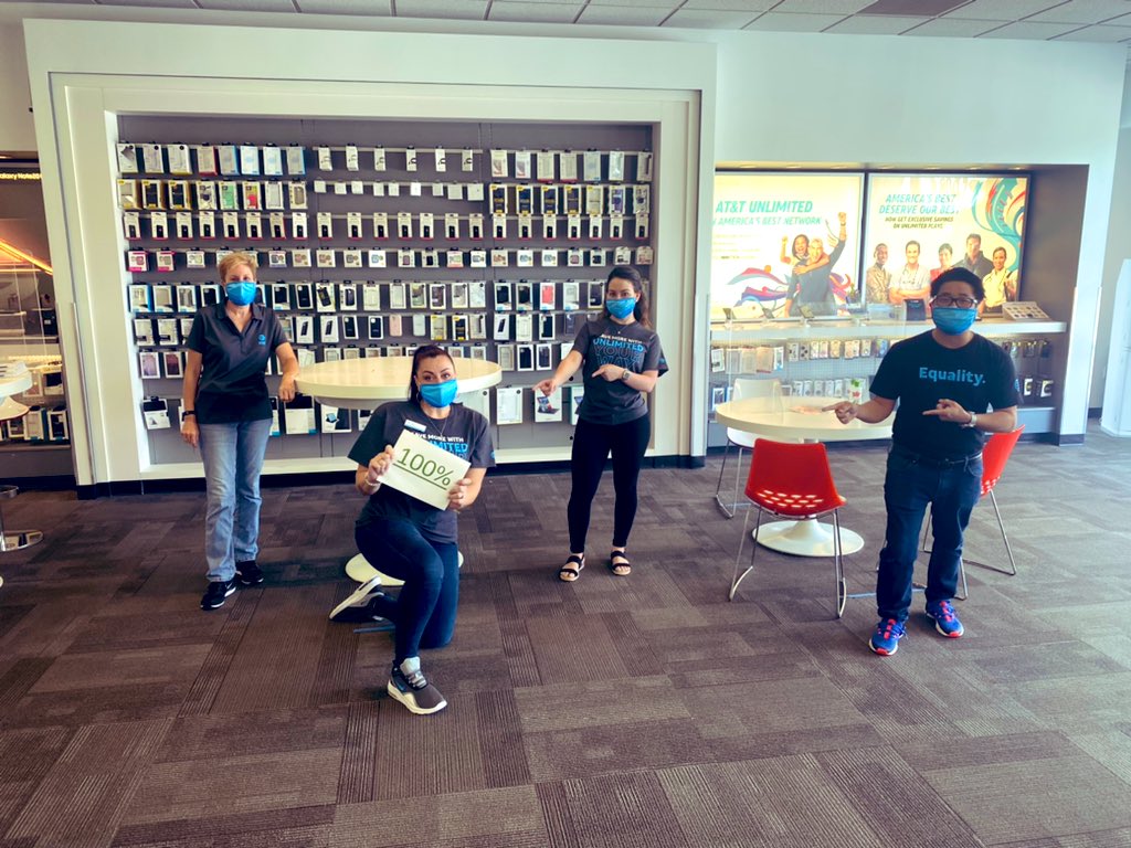 ToniBraxton222's tweet image. Another mark in the books! One month away from my 10 year anniversary and I’m BLESSED to have earned a 💯 on our audit!! Amazing job #COLONIALCLOSERS @MilagrosMontout @jrluna11 @One_FLA @drew_wagz @ATT @ValdesKyara @Miguel_Espinal5 @_Shelley_G @TheKellyMKing