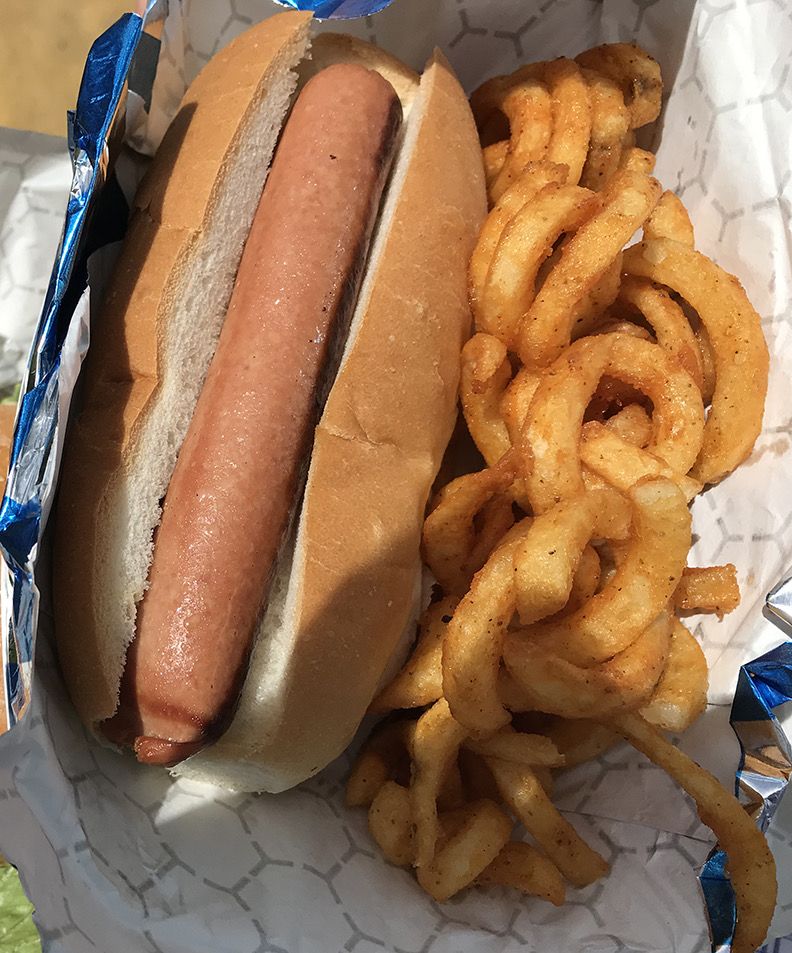 KeiserU's tweet photo. KeiserU #Flagship celebrated the 4th week of the KU #GreatnessLeadershipInitiative with a hotdog social. Be sure to login to Blackboard to catch the inspirational sessions and to earn your #GREATNESS Leadership badges!
#keiserflagship #keiserresidential #keiseru https://t.co/ETgsdZD3wc
