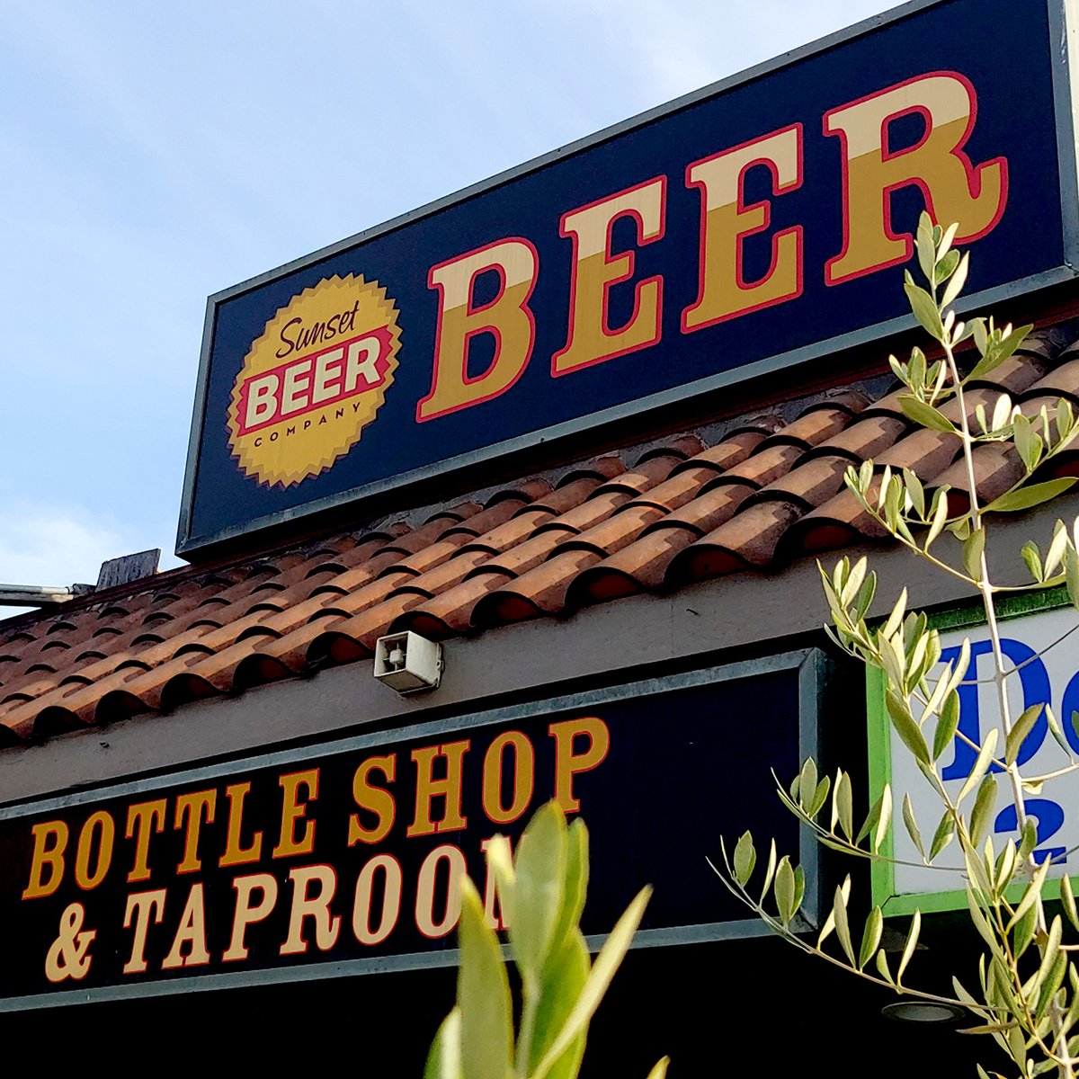 Echo Park Rising (@echoparkrising) on Twitter photo Support your local beer store & stock up on a selection of curated craft beer & wines at <a href="/sunsetbeerco/">Sunset Beer Company</a> - order 12+ bottles/cans for a 10% discount
Shop online: ow.ly/3hFZ50BzwpQ
#echoparkrising #echopark Support your local beer store & stock up on a selection of curated craft beer & wines at <a href="/sunsetbeerco/">Sunset Beer Company</a> - order 12+ bottles/cans for a 10% discount
Shop online: ow.ly/3hFZ50BzwpQ
#echoparkrising #echopark