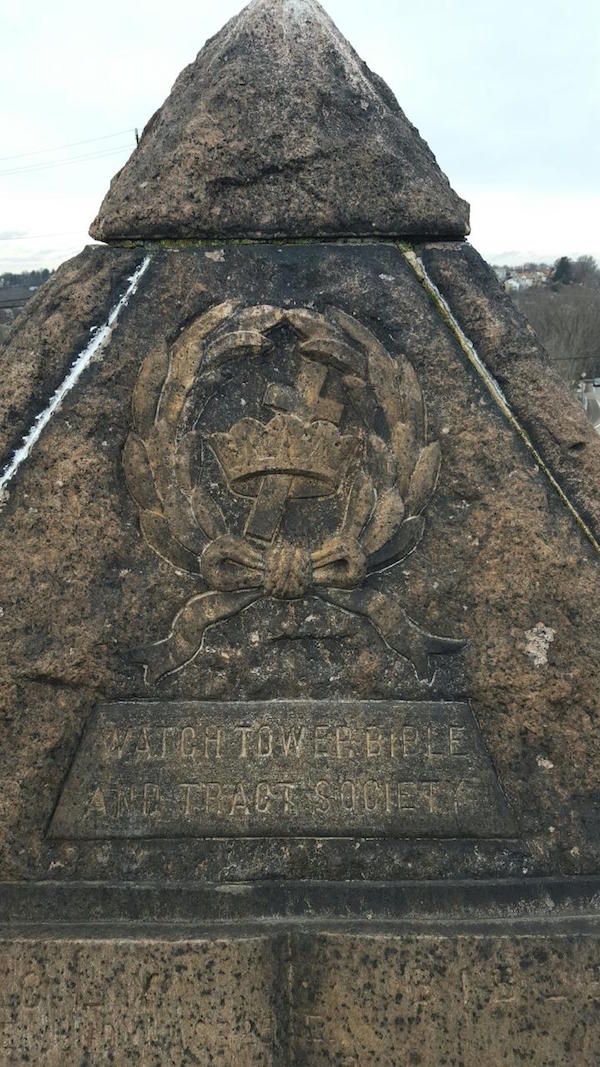 ExtendedWitness's tweet image. Charles Taze #Russell have pyramid memorial near his gravesite in #Pittsburgh, #Pennsylvania (#jwfacts #jworg #jw)