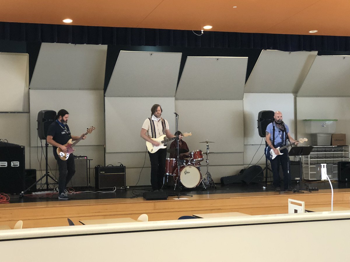 When your history teachers are in a band, we get them to play during our last lunch without students! #WorkingLunch #LunchTimeLive