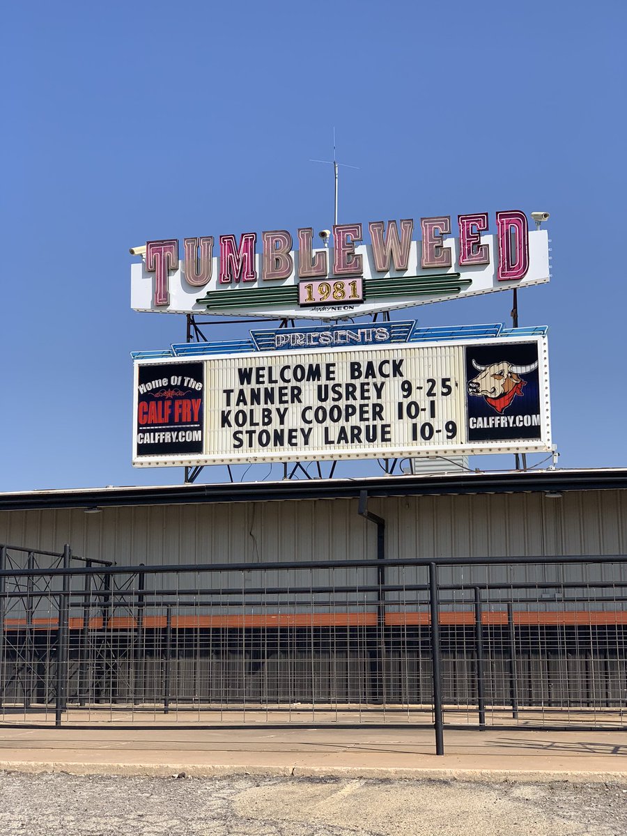 TUsreymusic's tweet photo. How about we giveaway a free pair of tickets to tonight’s show at The Tumbleweed? Y’all like, RT, and tag your friend that you wanna go with, and I’ll announce a winner at 5p! https://t.co/ckfp5JysQF