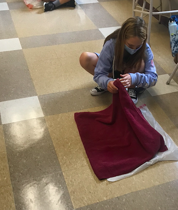 mtortorelli6's tweet photo. Social distance can still allow for great in-person learning experiences! Using total safety measures Ss engineered a device to allow them to sit on the grass and stay clean to be used for future experiences.  I foresee a lot of iterations in the near future! https://t.co/k75cpDg1iZ