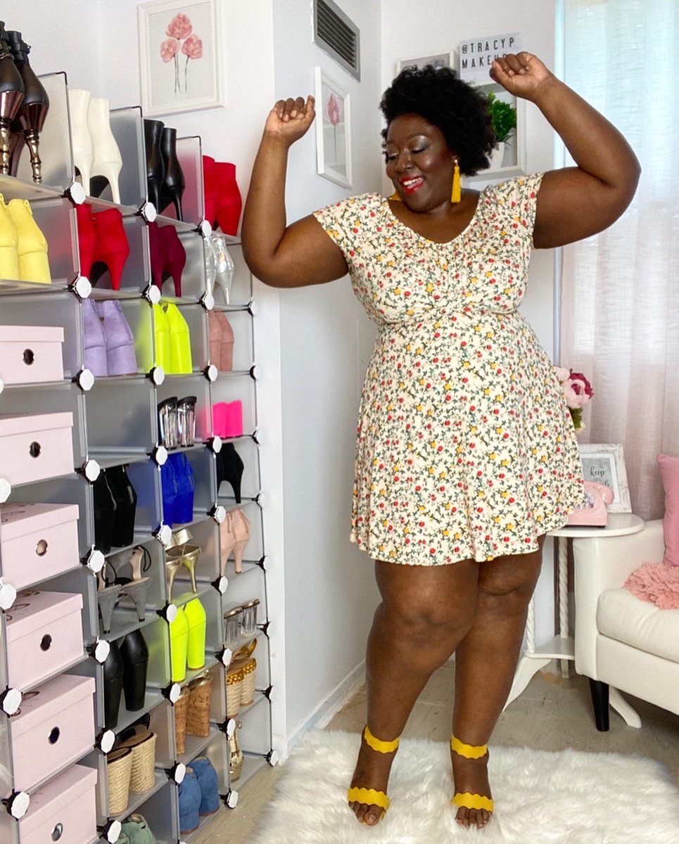 TracypMakeup's tweet photo. Thank You!😘💛 RT @BennettMellesia: @TracypMakeup @Cityline Love how this dress cinches the smallest part of your waist because of that gathering in the front. 💕💕👗 #ItFitsMeToo #MyBodyMyStyle #PlusSizeFashion #SizeInclusion https://t.co/BmrOukFJBO
