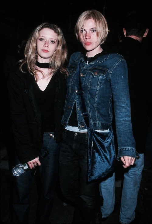 Woke up but it\s clea duvall\s birthday. Happy big 43  