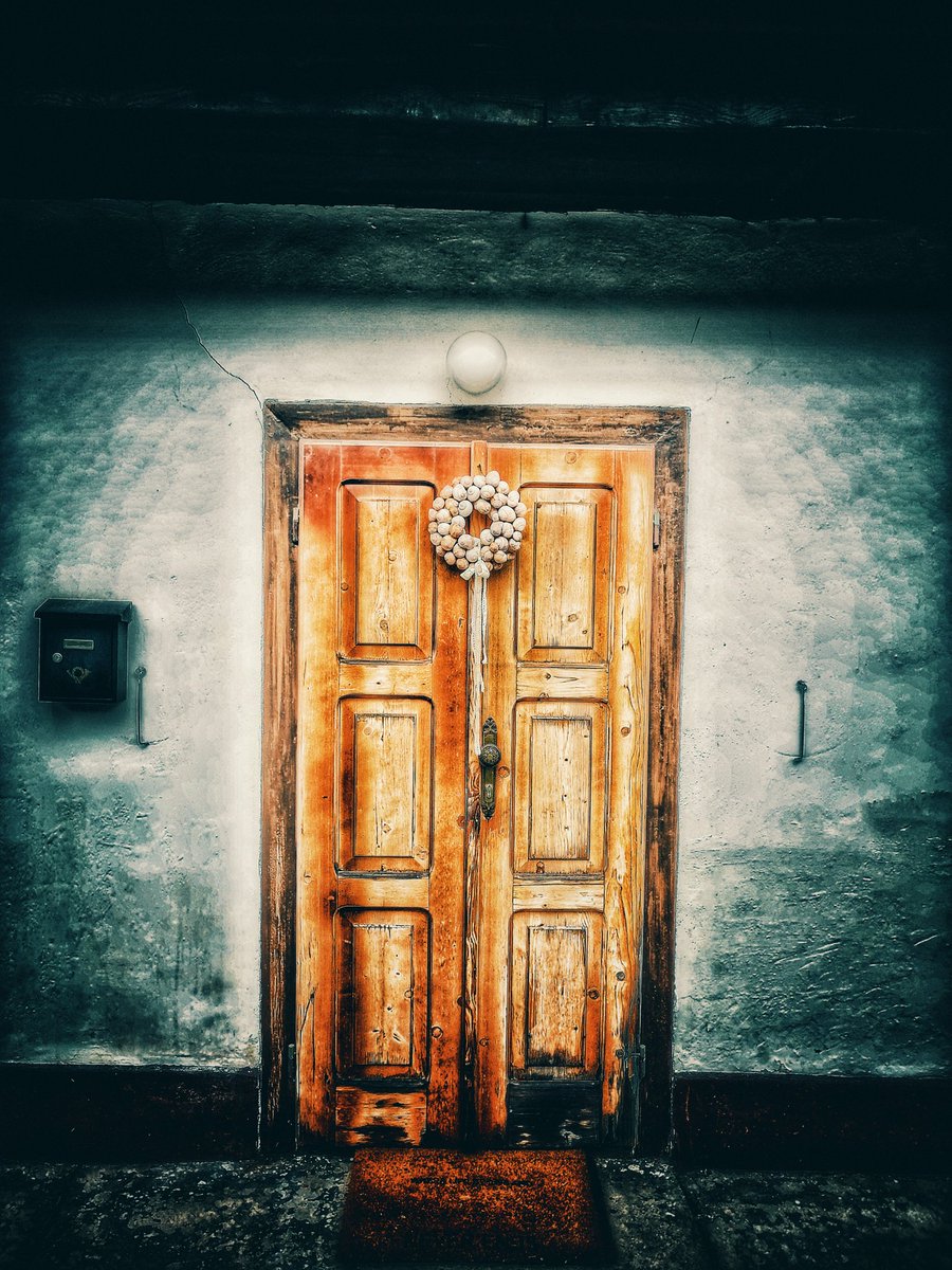 Filip Urban Open The Door To Your Friday