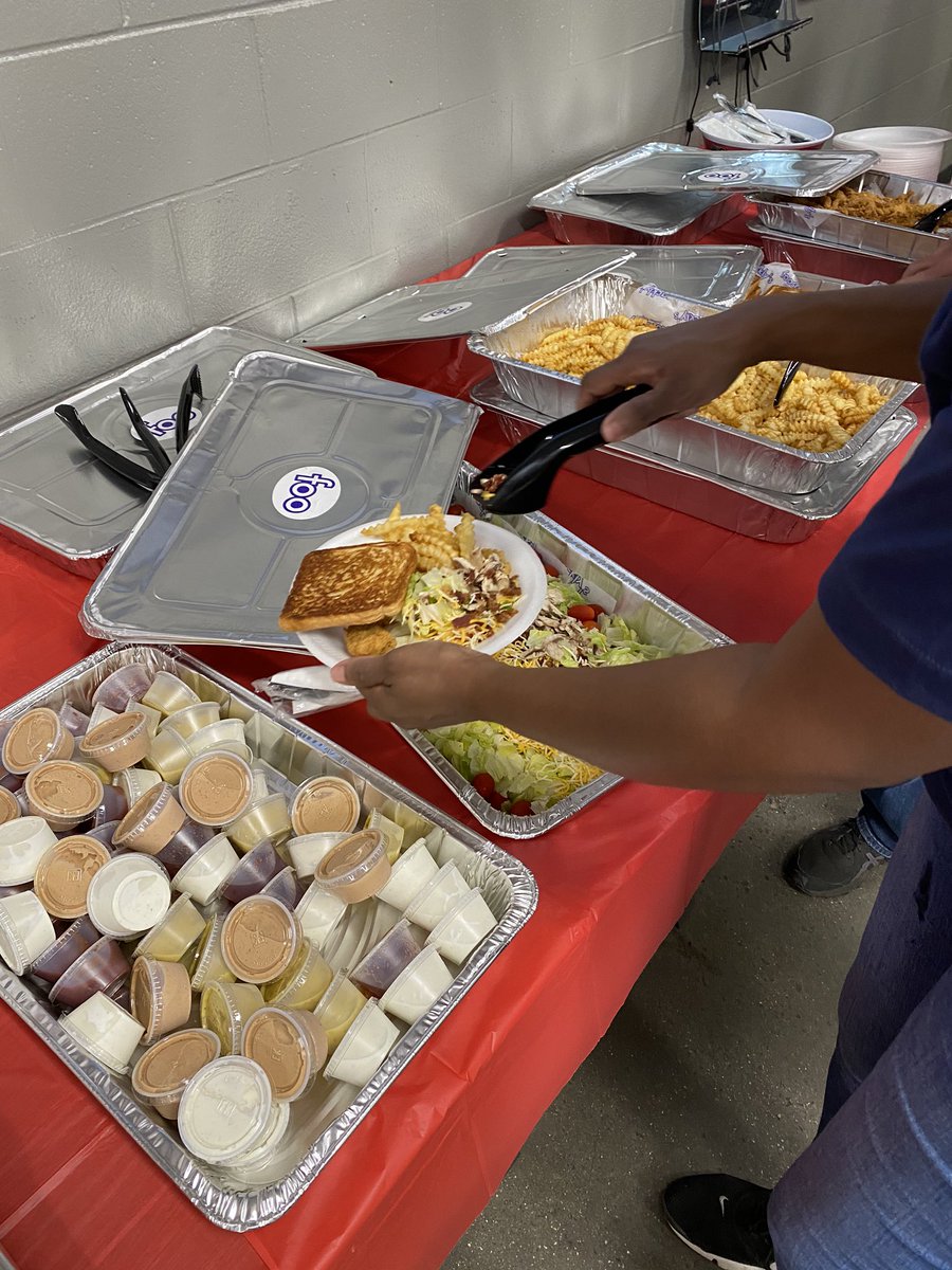 Aleesha Cherry tweet media