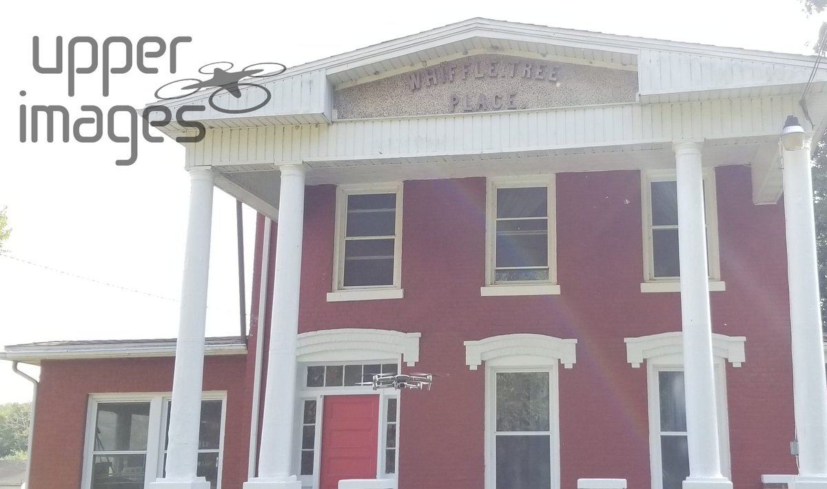 UpperImages's tweet image. This stop was at the Whiffle Tree Place in Sparland, IL