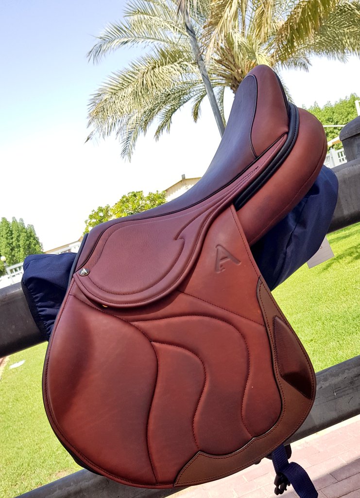 Anitasande00's tweet photo. Friday trip to EEC..
#tryit #asaddle #uae #equestrians #loveit #Passion #TREASURE #saddle #RIDE #fitness 
https://t.co/IreO1NY6DU https://t.co/dbTzHvQFZG