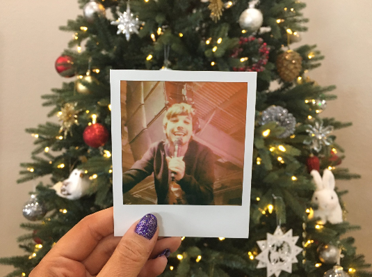 HLToursARG's tweet photo. Polaroid poco vista de Louis😍😍 la sonrisaa!!

©️xorainbowlouis https://t.co/zj06Psr361