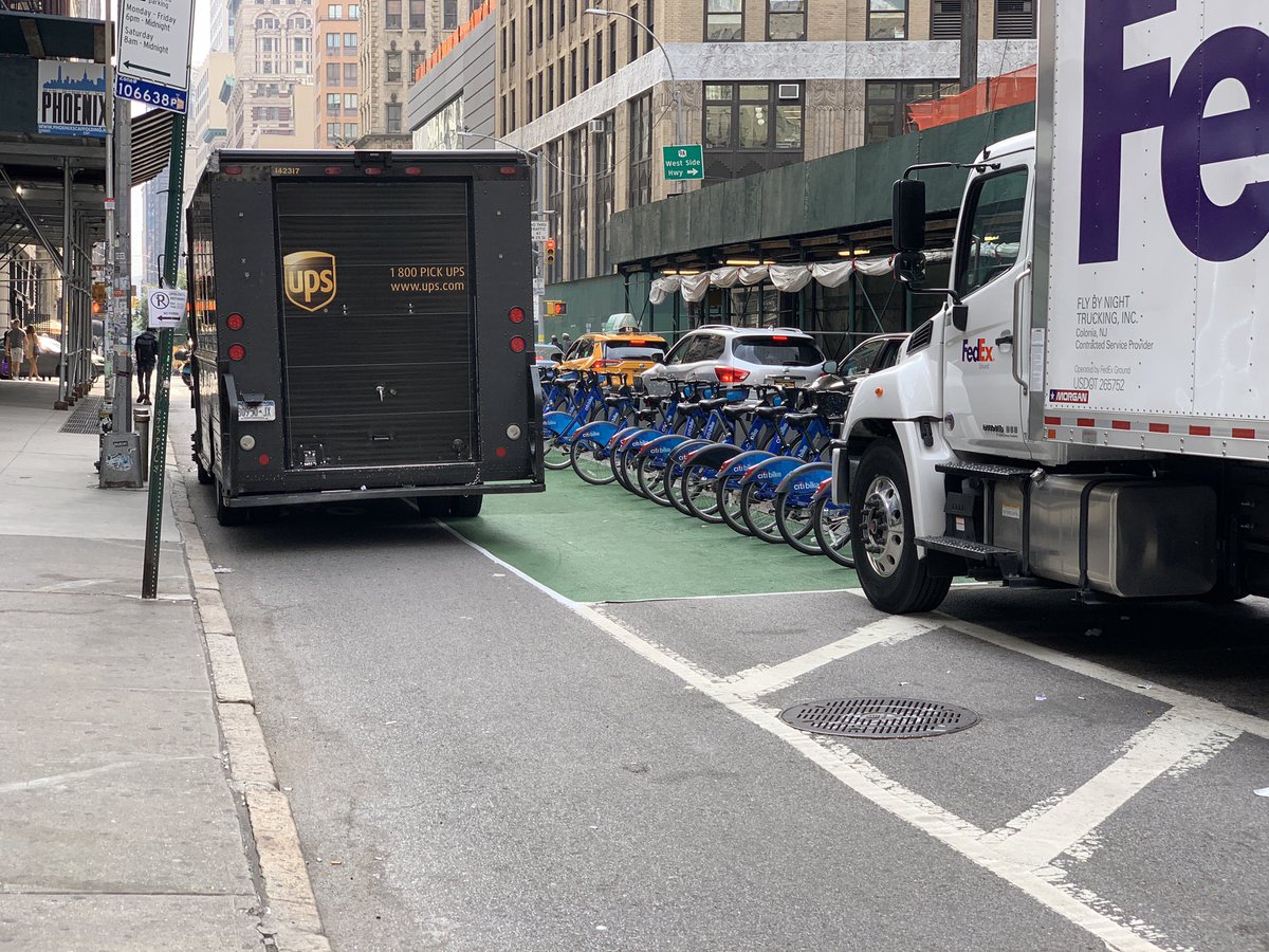 Today’s cycling sights... a threadHere’s a  @UPS truck in its natural environment: blocking a bike lane while also boxing in a  @CitiBikeNYC dock making it suck for both cyclists and citibike users who need the dock. Win win.