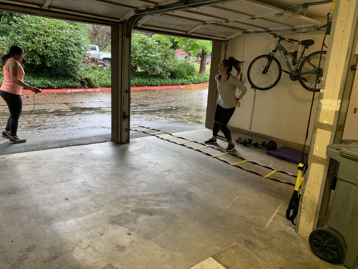 Seatrainer's tweet photo. Bad weather ? No gym ? Need some social distancing workouts ? I’ve got you covered ! Garages , parks, Back yards and more ! #Fitness #MobileTrainer #seattle #Pnw https://t.co/bIkuzpHruA