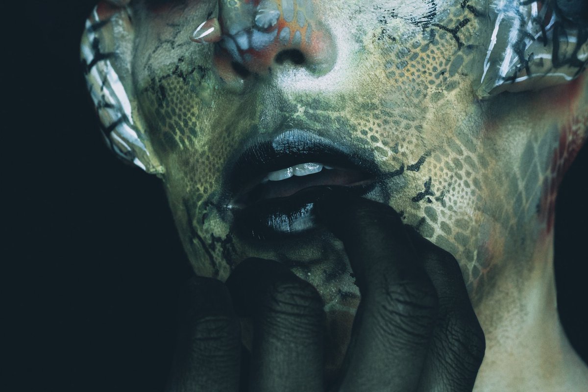 Isabelqmakeup's tweet photo. •°~4L¡€n •S?¡d3R~°•
Prostéticos, headdress, makeup, fotografía y edición hechos por mi.
#specialeffects #specialeffectsartist #SFX #SFXMakeup #prostheticmakeup #bodypainting #alienspider #arachnophobia https://t.co/OMEEqDiZEN