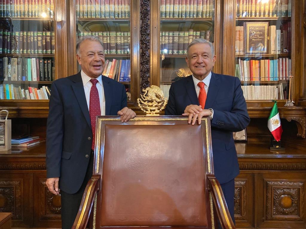 Tuve la oportunidad de reunirme con el presidente <a href="/lopezobrador_/">Andrés Manuel</a> para refrendarle mi apoyo y compromiso con la Cuarta Transformación de la vida pública del país.

Le exprese mi reconocimiento por su esfuerzo y convicción con las causas más apremiantes del pueblo mexicano.