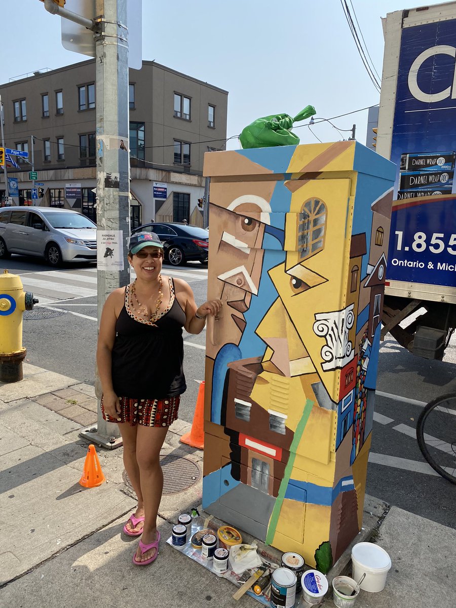 In  @GreekTownBIA so good to see  #BIkeTO signage up everywhere. More amazing art work via  @StART_Toronto Got to speak in-depth with Dina Belaia about her Greektown inspired vision and her connection in the  #EastEnd – bei  RBC Royal Bank