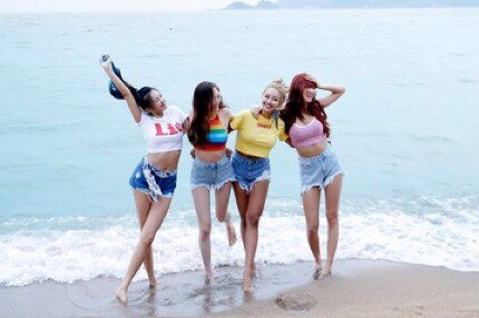 which member of sistar recently made a comeback and what was the song?