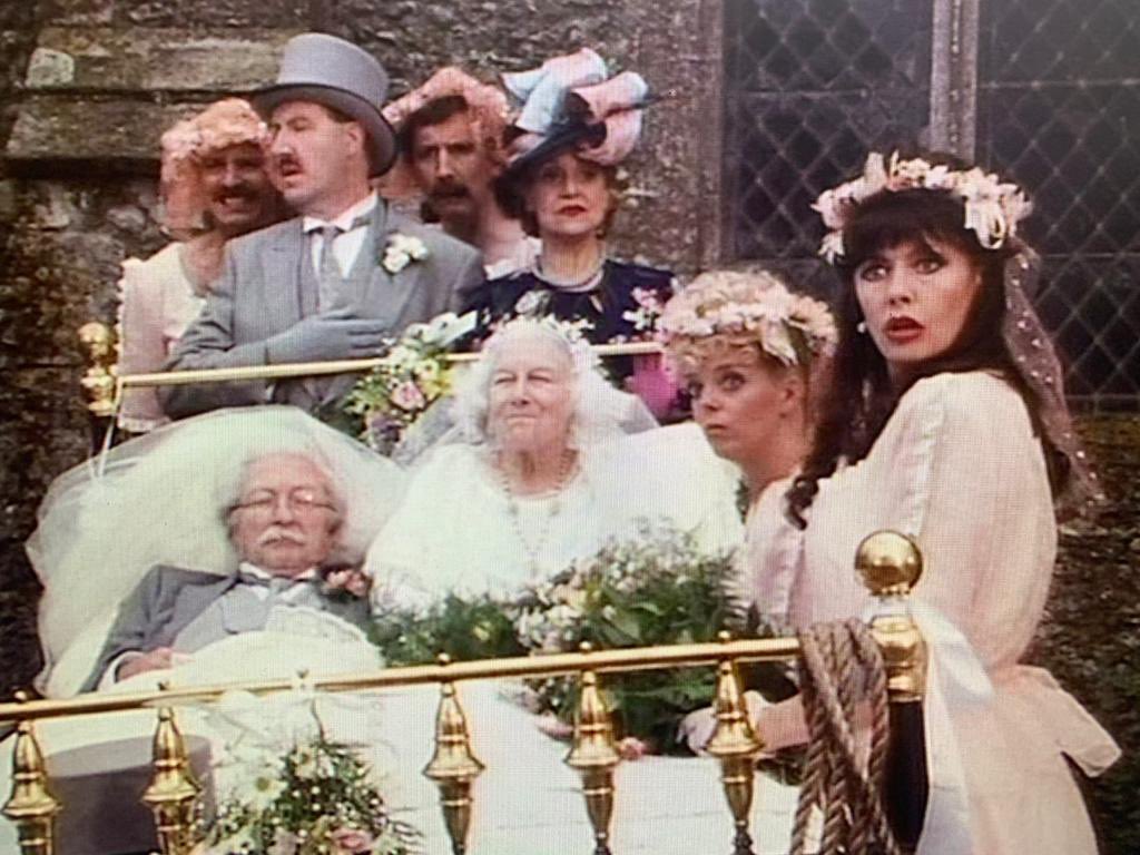 vickimichelle's tweet photo. Brilliant episodes of #AlloAllo on @dramachannel this week. Such fun filming #FlashbackFriday @mimilabonqu @Johncdcollins @NicholasFrankau #GordenKaye #CarmenSilvera #RoseHill #DerekRoyle @UKTV @YesterdayTweets @BBC https://t.co/fRYvpxni5C