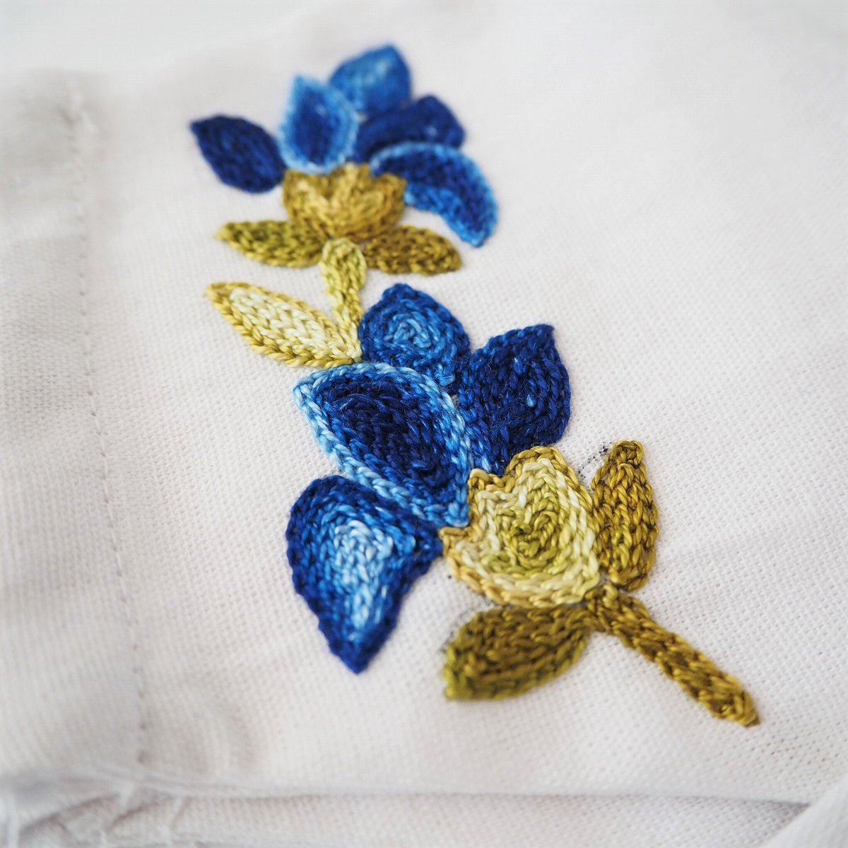 イスモ刺繍 イスモ刺繍
