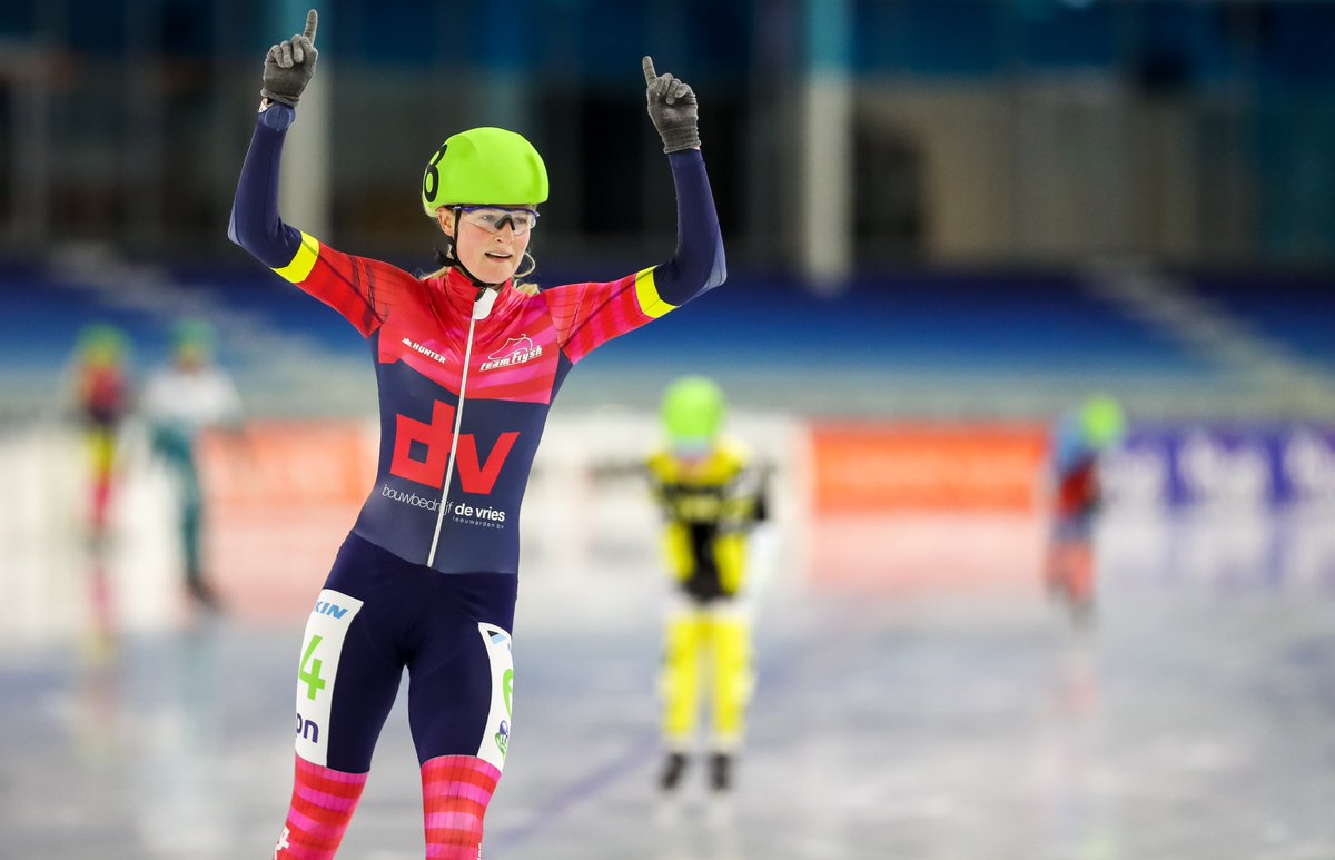 💬 Bij de seizoensouverture in Thialf kwamen Crispijn Ariëns en Esther Kiel tijdens de mass start als eerste over de streep. 'Je kunt hem maar beter hebben in deze tijd'

>> schaatsen.nl/nieuws/2020/se…
