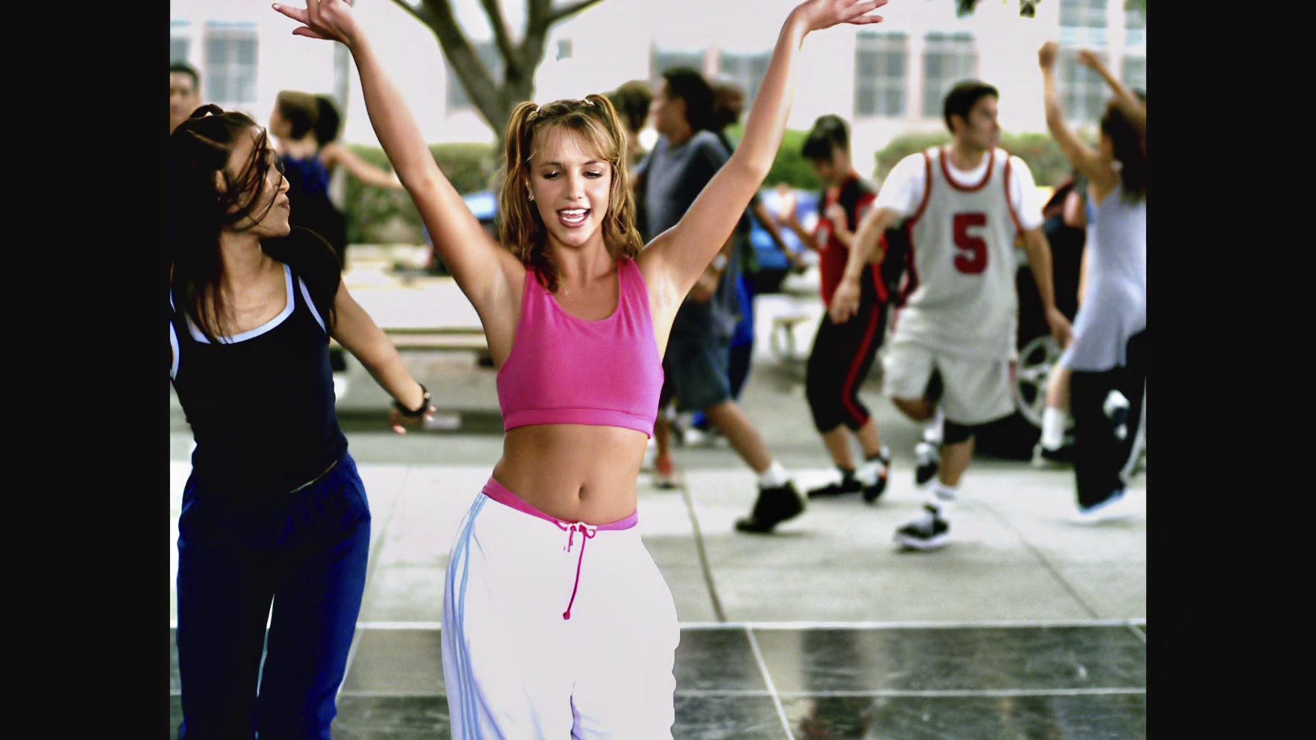 Britney Online Net Queen Britneyspears Music Video For Baby One More Time 1999 Part 2 X175 Full Hd Captures T Co M4zsockn8e T Co 6yxpuw4atu Twitter