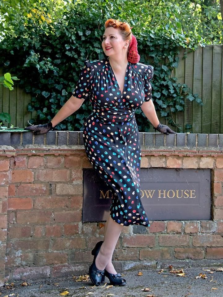HeydayVS's tweet photo. We bring you not one but THREE new Mary dresses this week. In Splodgy Dots, Firecracker and Grass Green.

https://t.co/nZsOwyUheg https://t.co/ExrIurcD9G