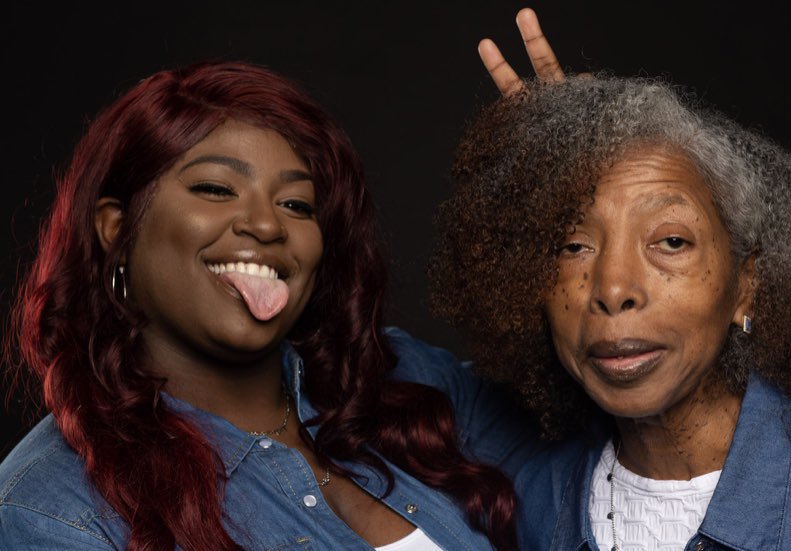cayycavv's tweet photo. Alzheimer’s is a cruel disease... but it ain’t change this bond 🤞🏾💓 https://t.co/2C4u97liVu