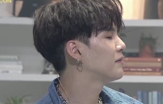 houriyng's tweet photo. we moved on from bbc yoongi way too fast in my opinion https://t.co/174FGPI2di