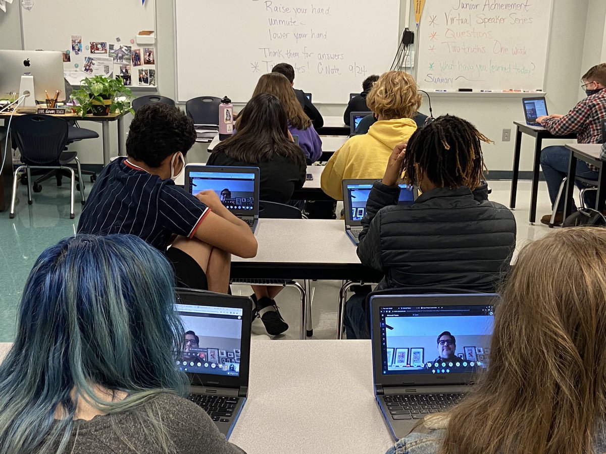 jamiescottcma's tweet photo. #jaspeakerseries #AVIDcareerexploration #teamwork #collaboration #focus #findyourpassion #opportunity #lifesblueprint @CMA_PSCC_KCS @KcSavid https://t.co/0MfQfXzmsI