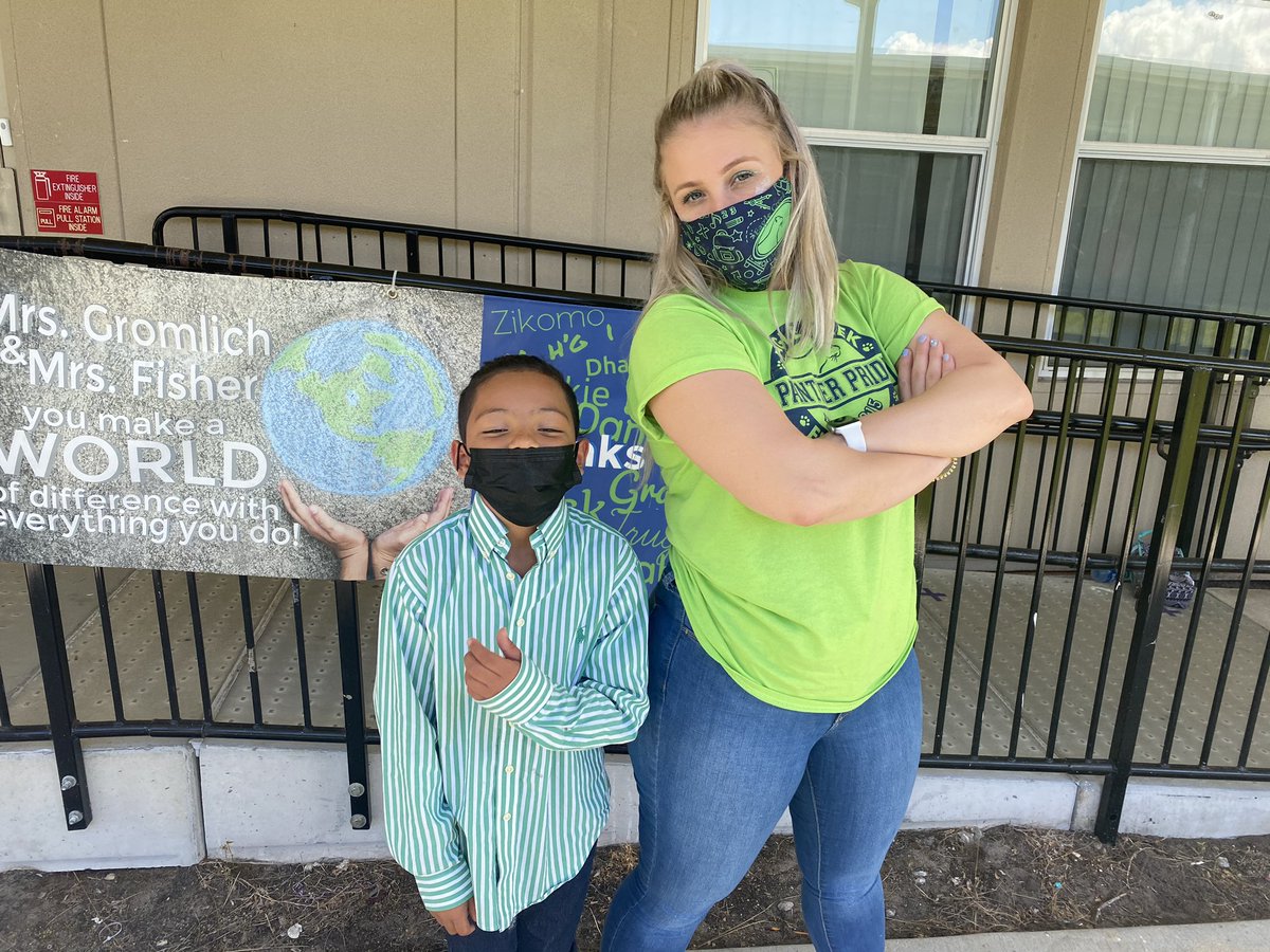 growingwithgrom's tweet image. Rockin’ our ECE colors today for #helloweek