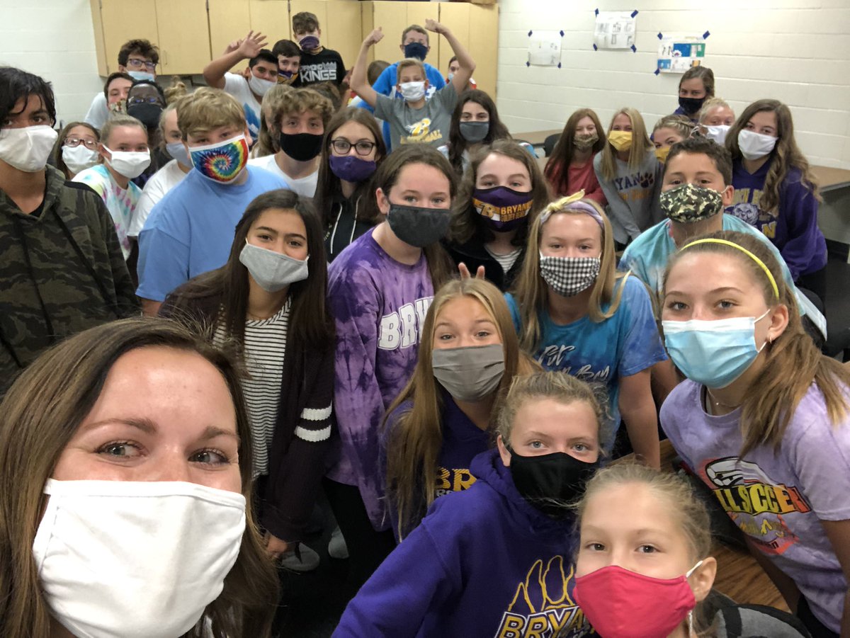 BryanFCA1's tweet photo. We were ready for FCA Friday!! Love all these smiling faces even under masks 🤗 https://t.co/bBDoH0arBB